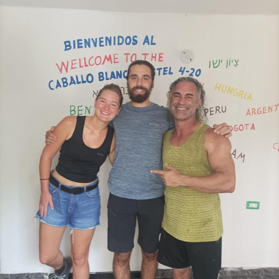 Hostel Caballo Blanco Cartagena Ngoại thất bức ảnh